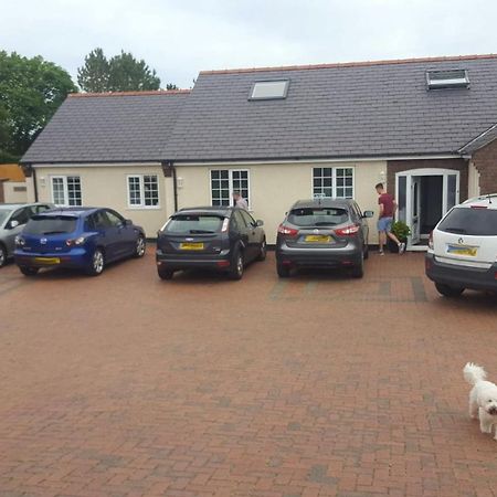 Craig Eithin B & B Caergeiliog ภายนอก รูปภาพ