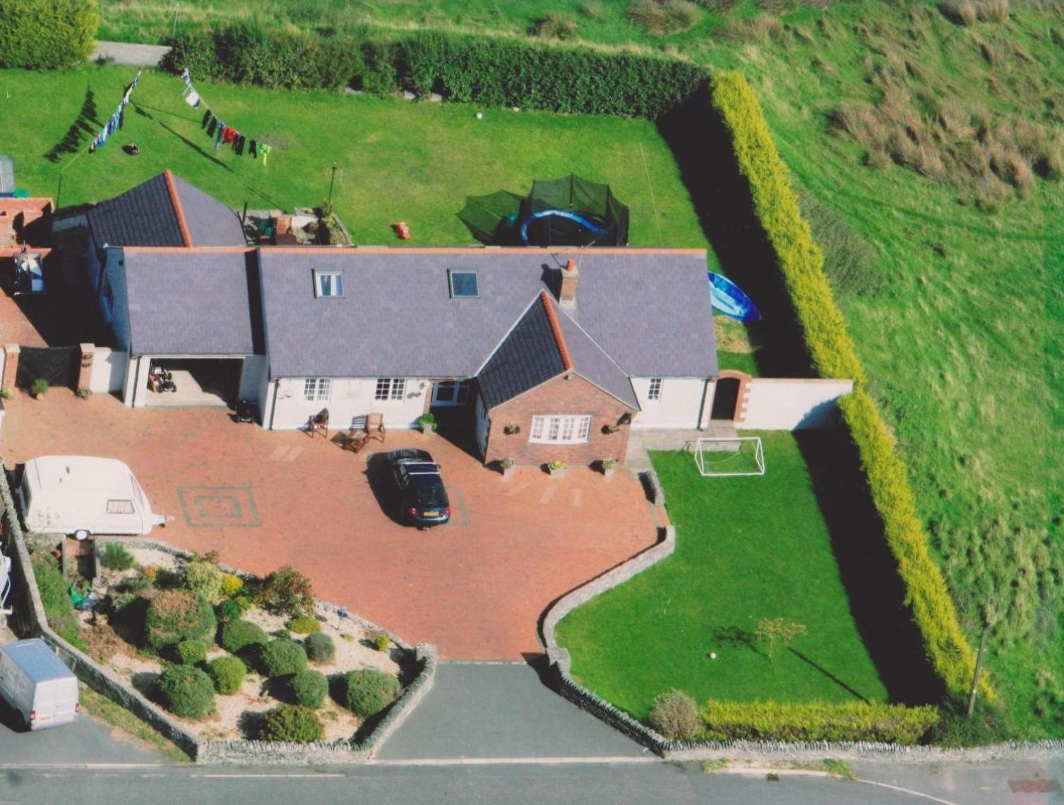 Craig Eithin B & B Caergeiliog ภายนอก รูปภาพ
