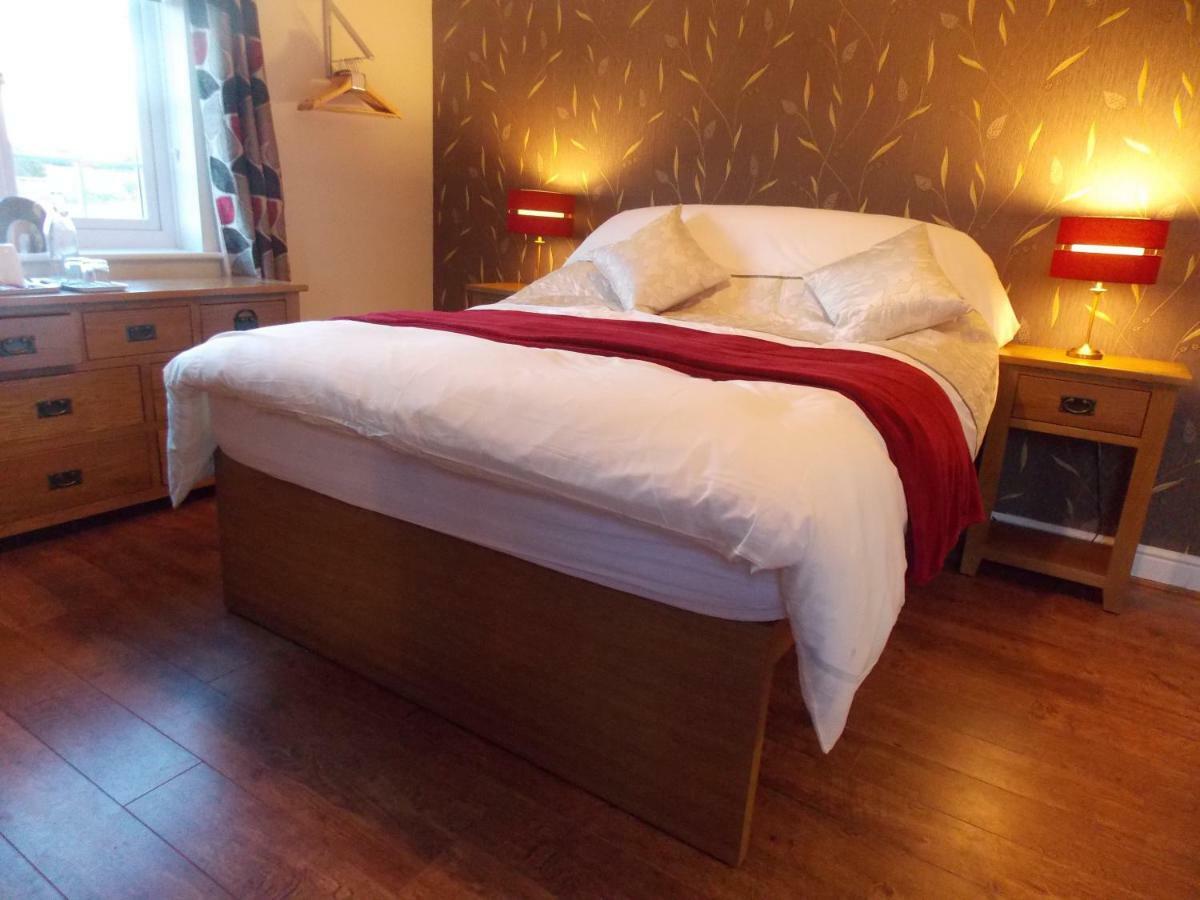 Craig Eithin B & B Caergeiliog ภายนอก รูปภาพ