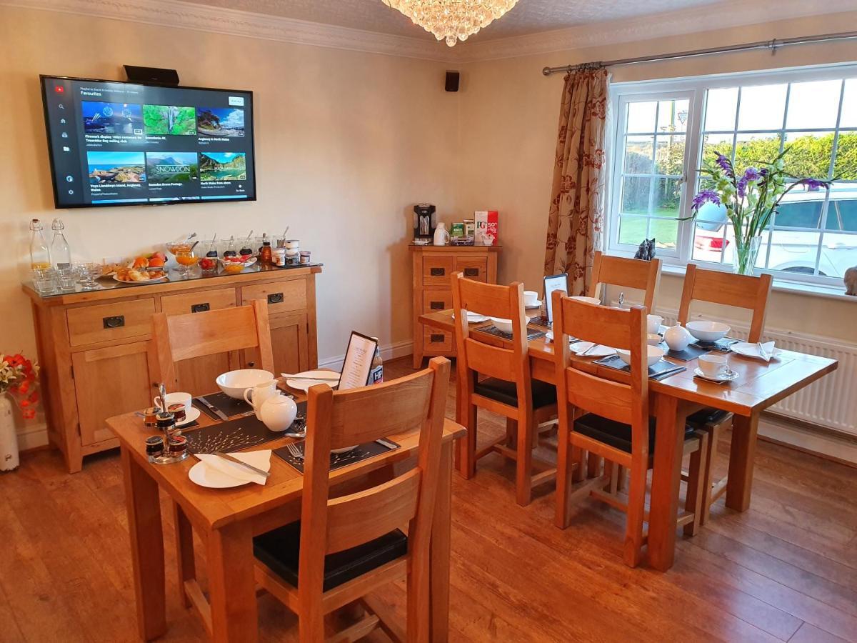 Craig Eithin B & B Caergeiliog ภายนอก รูปภาพ